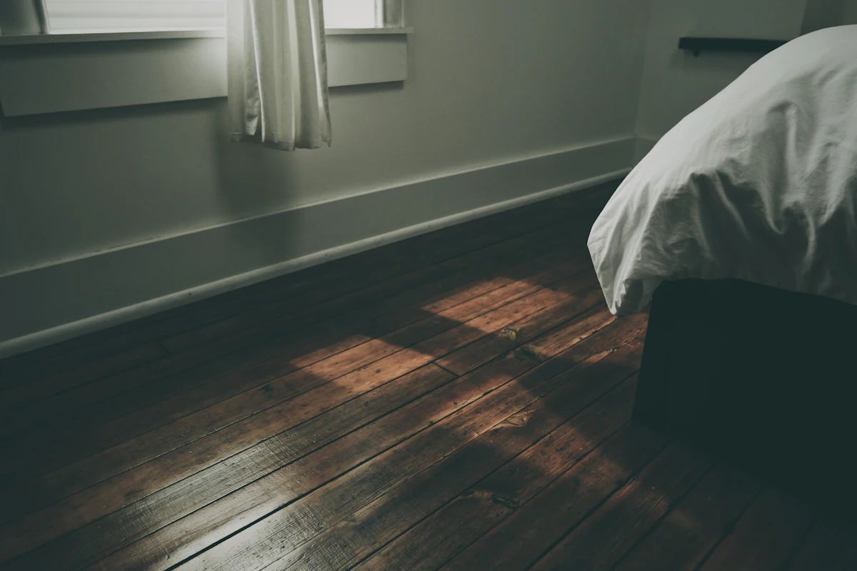 Suelo de parquet de una habitación vacía